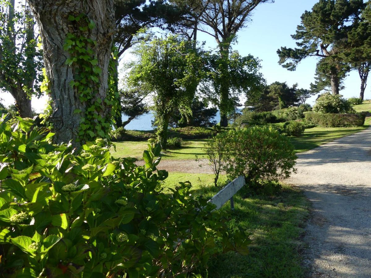 Aire De Camping Car, Caravane, Tente Emplacement Nu Avec Electricite Petit Camping Hotel Plestin-les-Greves Exterior photo