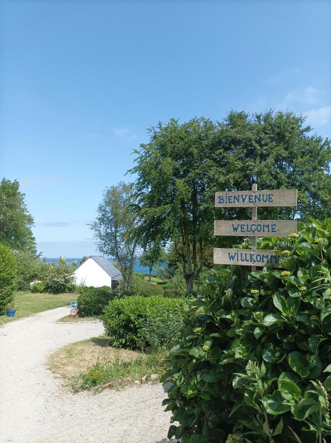 Aire De Camping Car, Caravane, Tente Emplacement Nu Avec Electricite Petit Camping Hotel Plestin-les-Greves Exterior photo